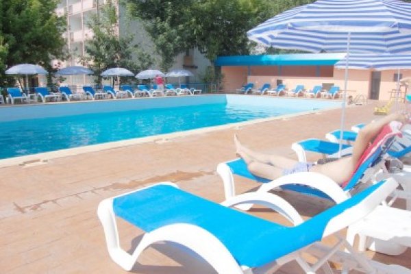 Piscinele din Constanţa, în atenţia inspectorilor